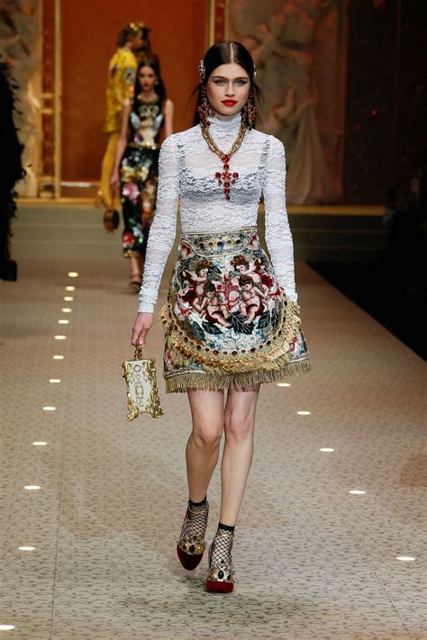 dolce gabbana desfiles|Dolce&Gabbana Women's Fall Winter 24/25 Milan Fashion Show .